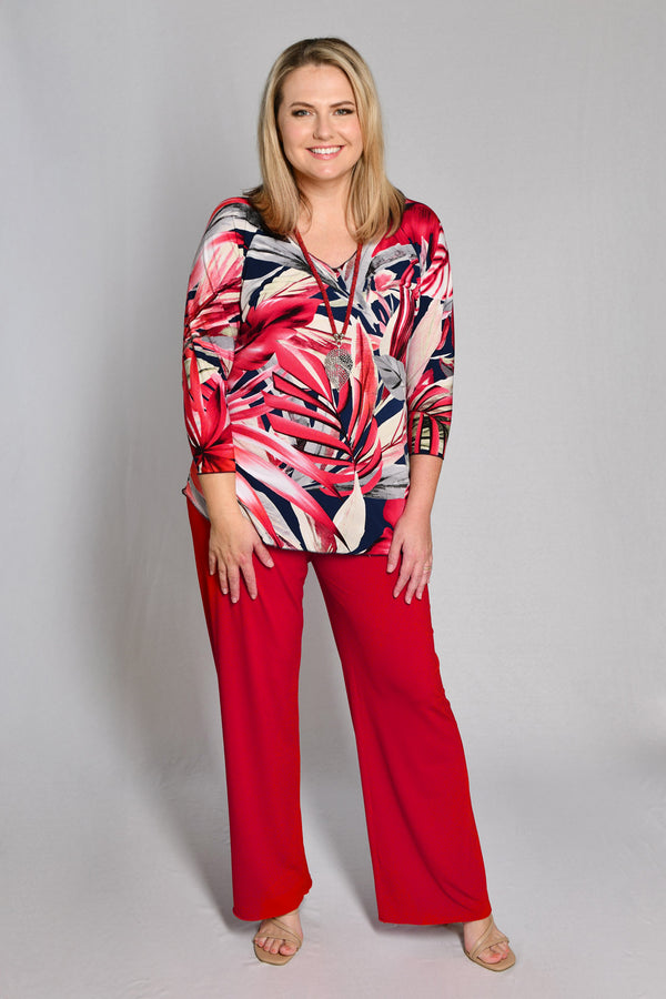 Magnolia Print 3/4 Sleeve Jersey Top
