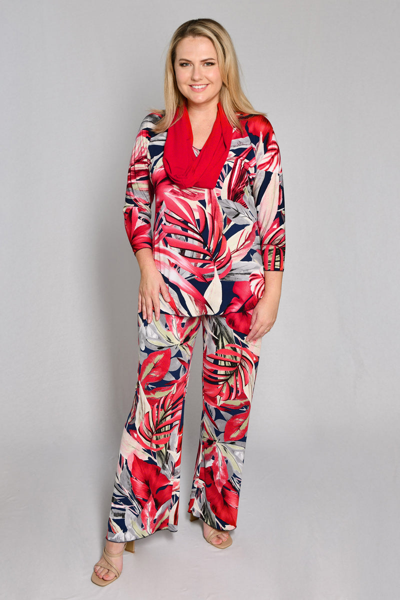 Magnolia Print 3/4 Sleeve Jersey Top