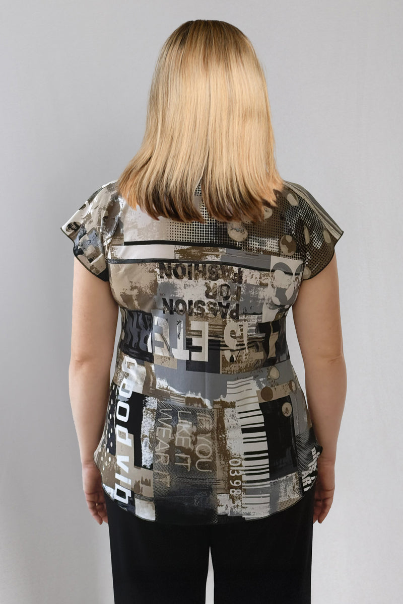 Vibe Print Short Sleeve Jersey Top